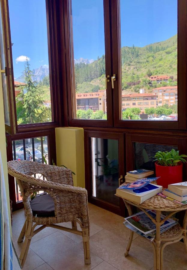 Hostal La Serna 호텔 포테스 외부 사진
