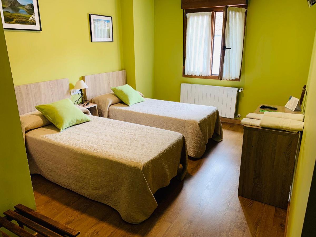 Hostal La Serna 호텔 포테스 외부 사진