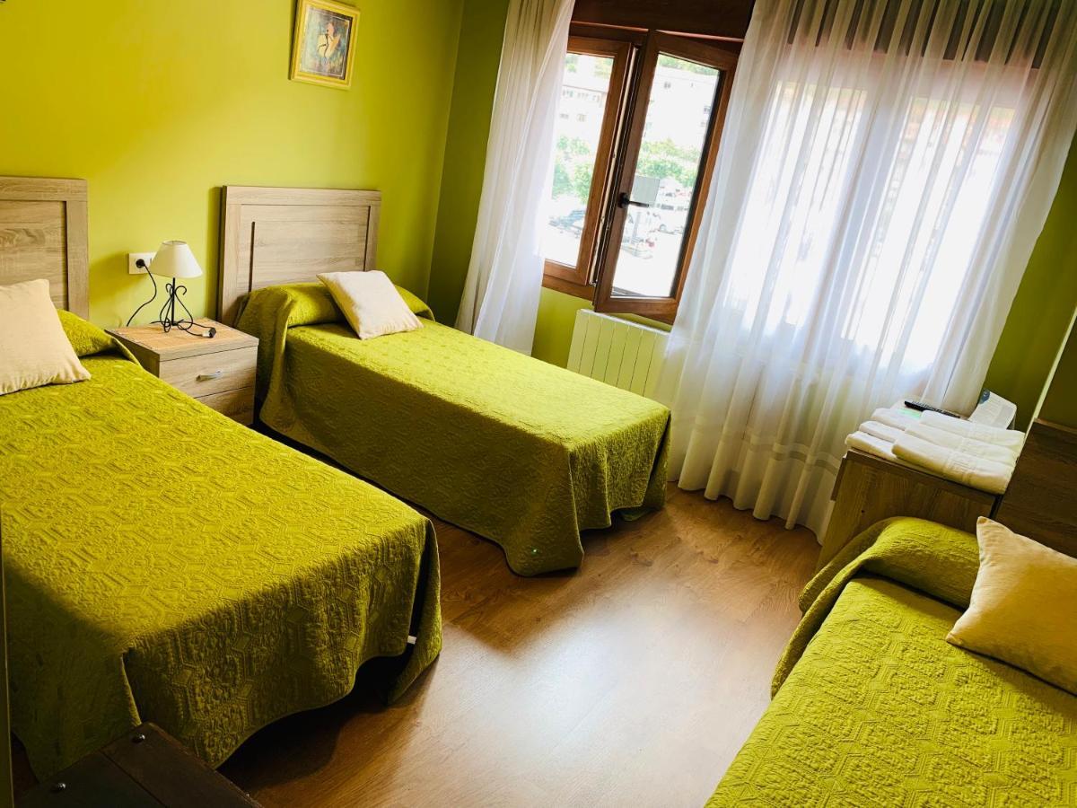 Hostal La Serna 호텔 포테스 외부 사진